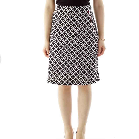 Le Lis Maura Zip Pocket Detail Skirt 